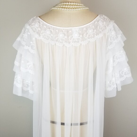 Vintage 1950's Feminine White with Lace Trim Peignoir Robe Nightie Ladies Sz Med - Picture 7 of 12